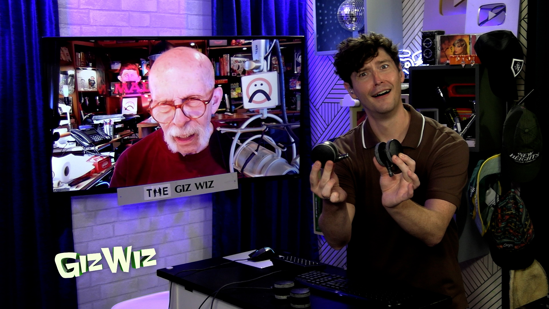 The Giz Wiz - Episode #2091: A Wheely Great Show